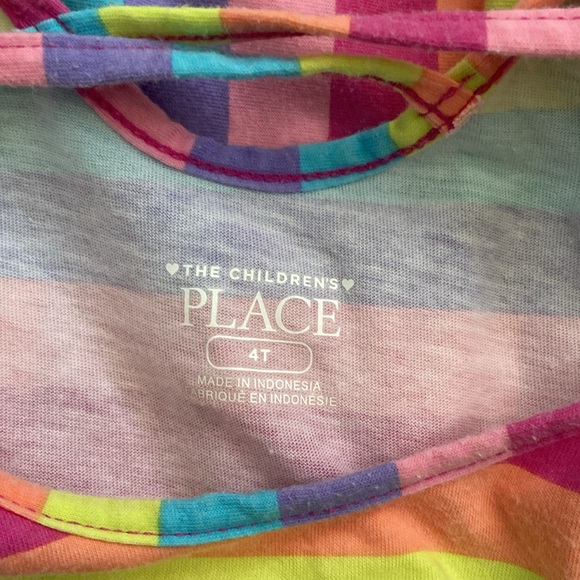 Gently used.  Set of 3 little girl summer dresses - Picture 6 of 7